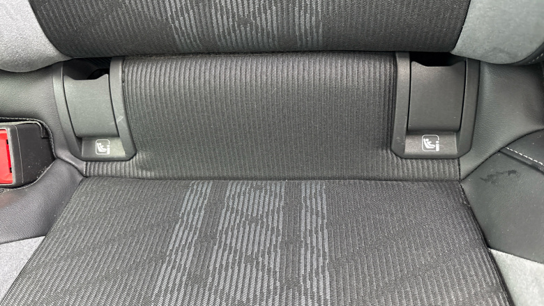 Volkswagen Golf 1.5 eTSI 150 R-Line 5dr DSG Petrol Hatchback